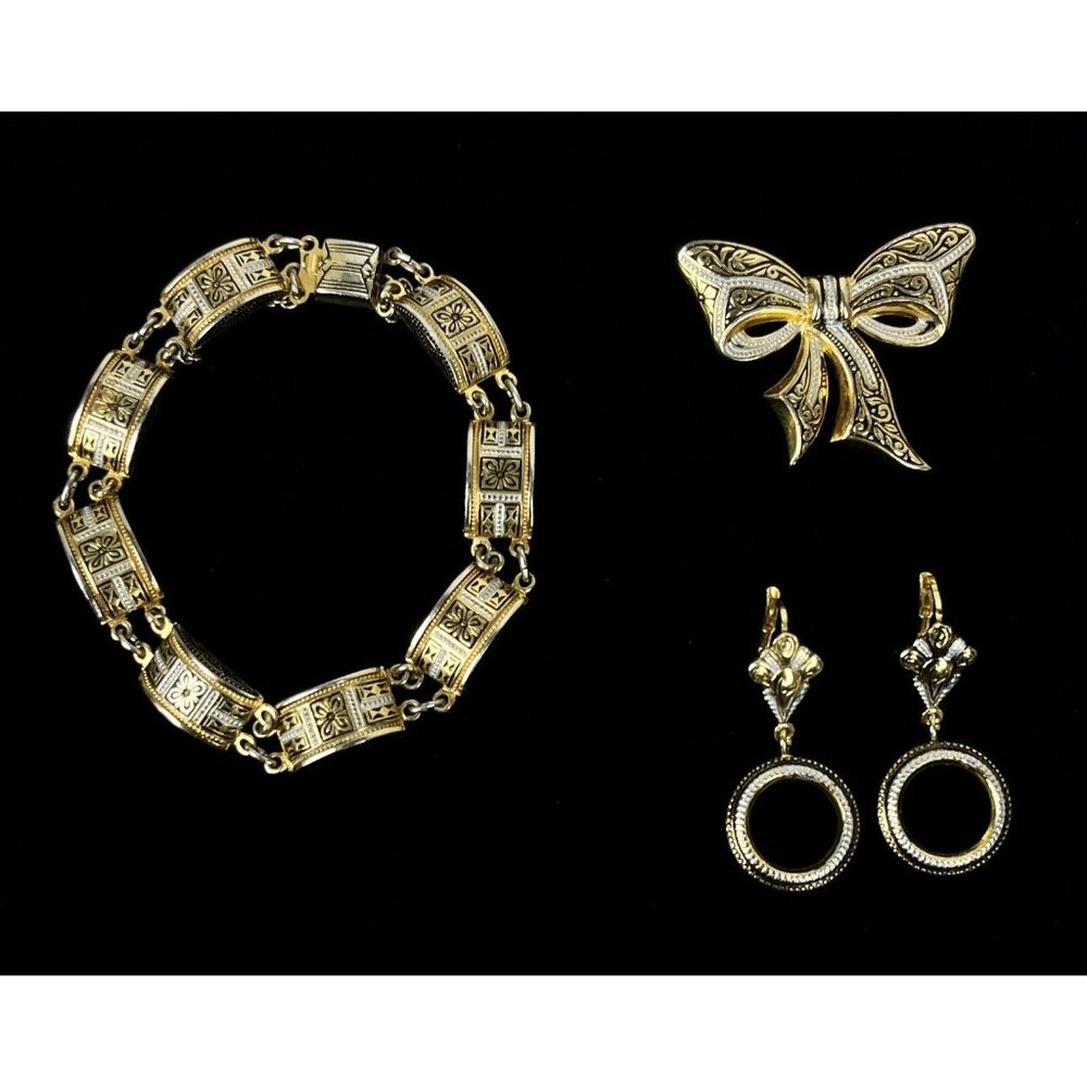 Unsigned Damascene VTG Suite Gold Tone Bracelet, Brooch and Clip On Earrings